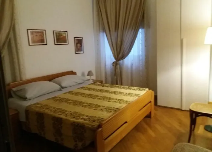 Domus Sottoripa Apartmán Janov