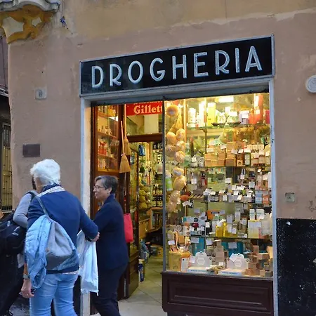 Domus Sottoripa Genoa