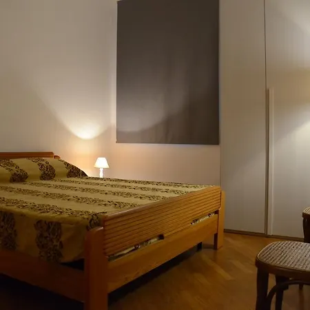 Apartment Domus Sottoripa Genoa