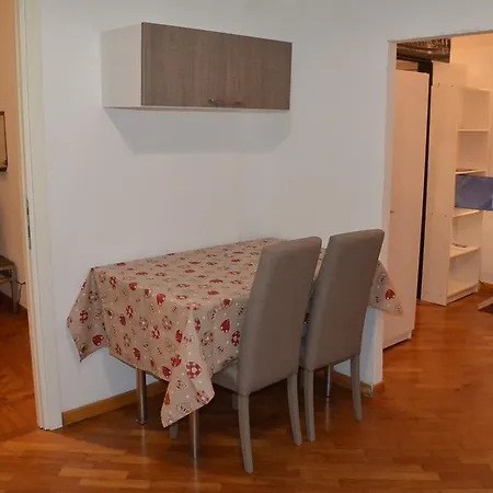 Apartment Domus Sottoripa *