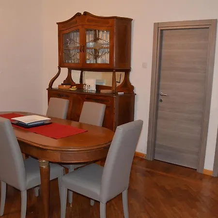 Apartment Domus Sottoripa