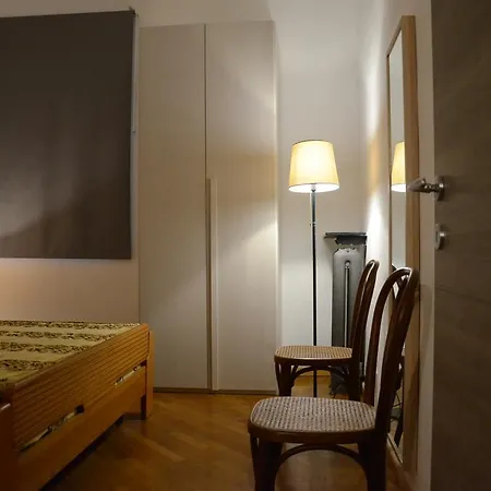 Domus Sottoripa Genua