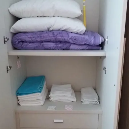 Domus Sottoripa Appartement *